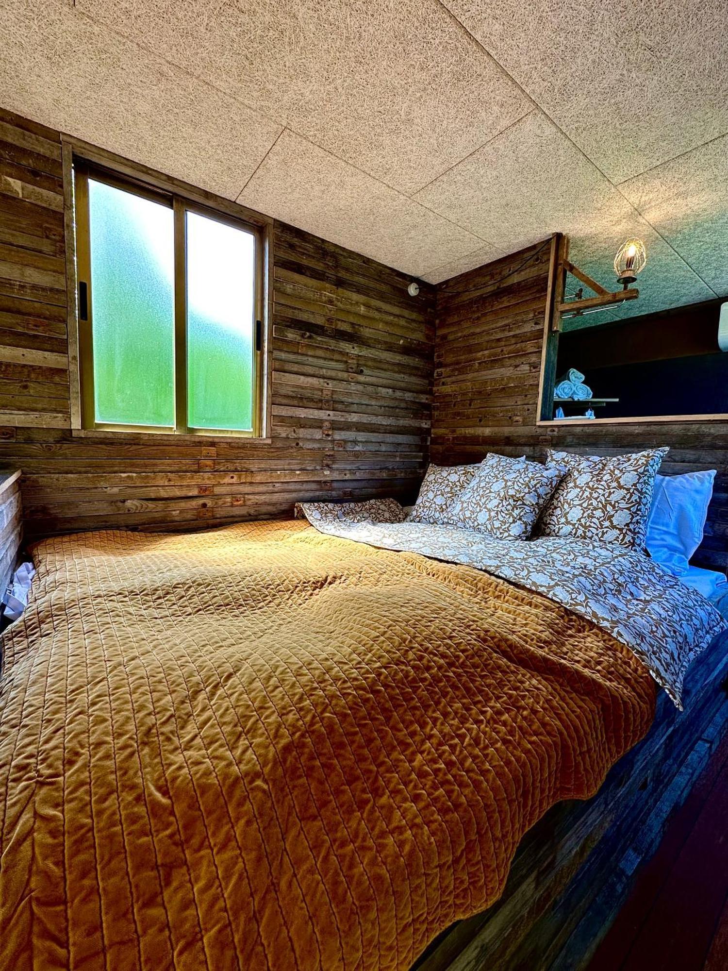 Krusmolle Glamping Hotel Обенро Екстериор снимка